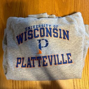 Women’s Champion Univeristy of Wisconsin Platteville Hoodie Size Medium